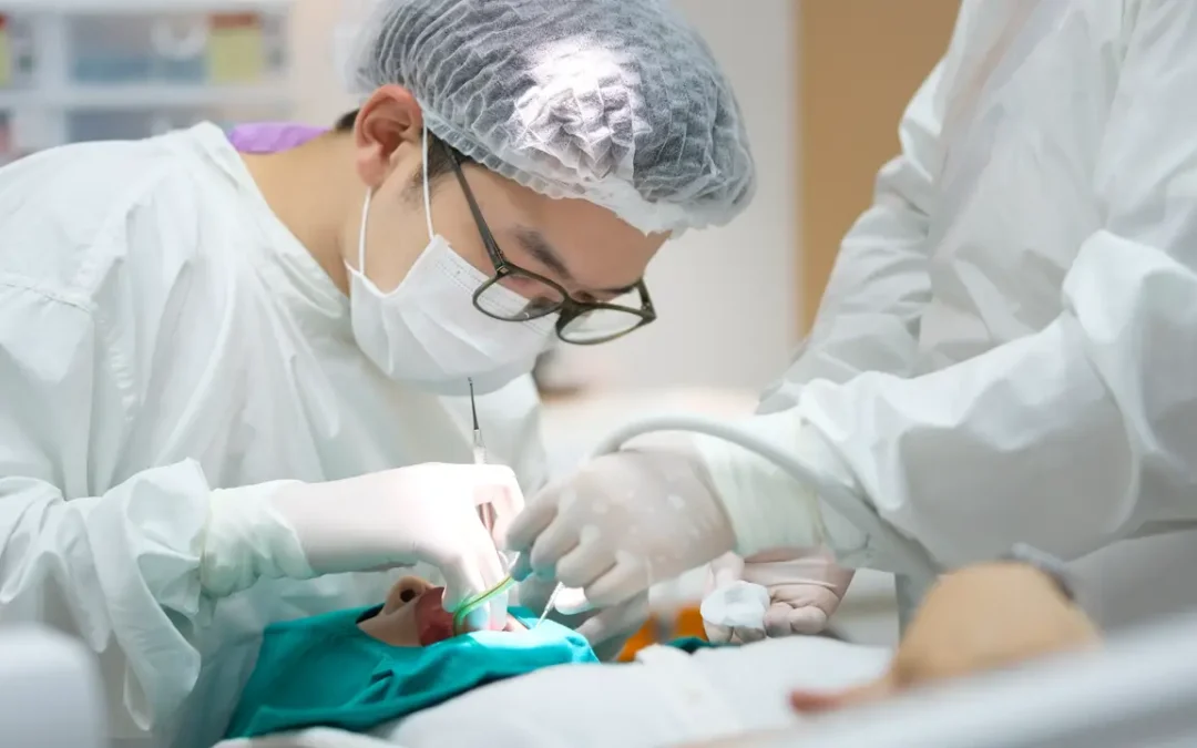 Chirurgie buccale : déroulement, suites et conseils post-opératoires